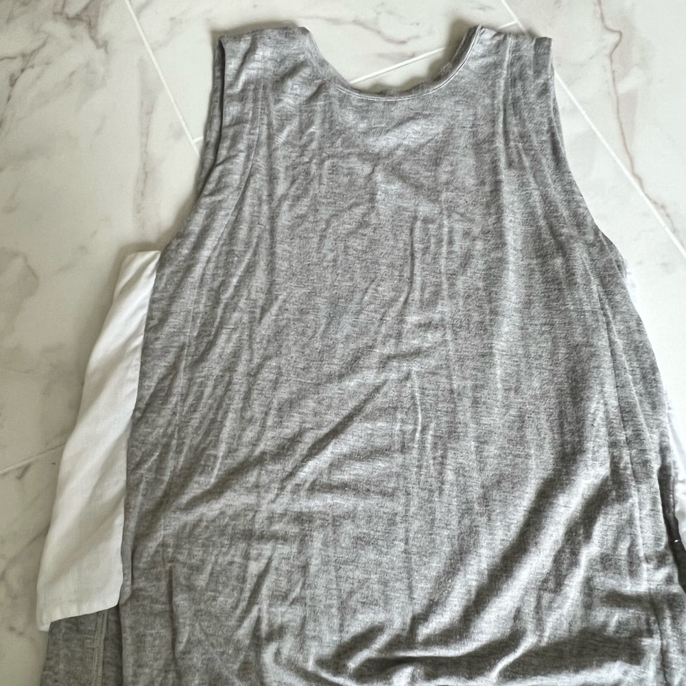 Club Monaco Gray and White Soft Cotton Tank Top